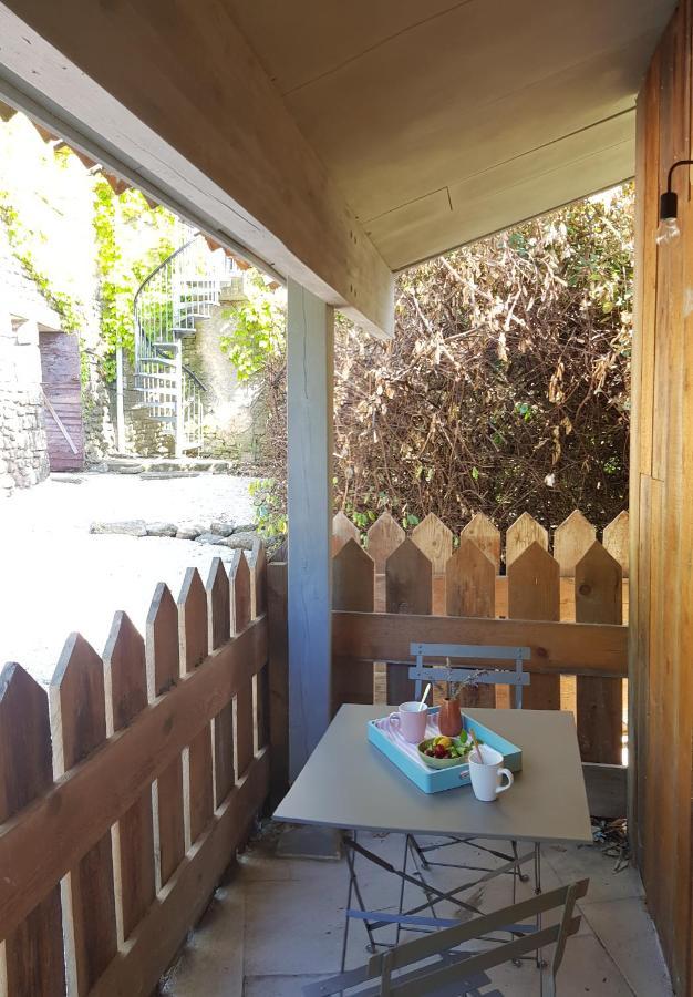 Bed and Breakfast Moulin De Bonfilhon Cornillon-Confoux Exterior foto