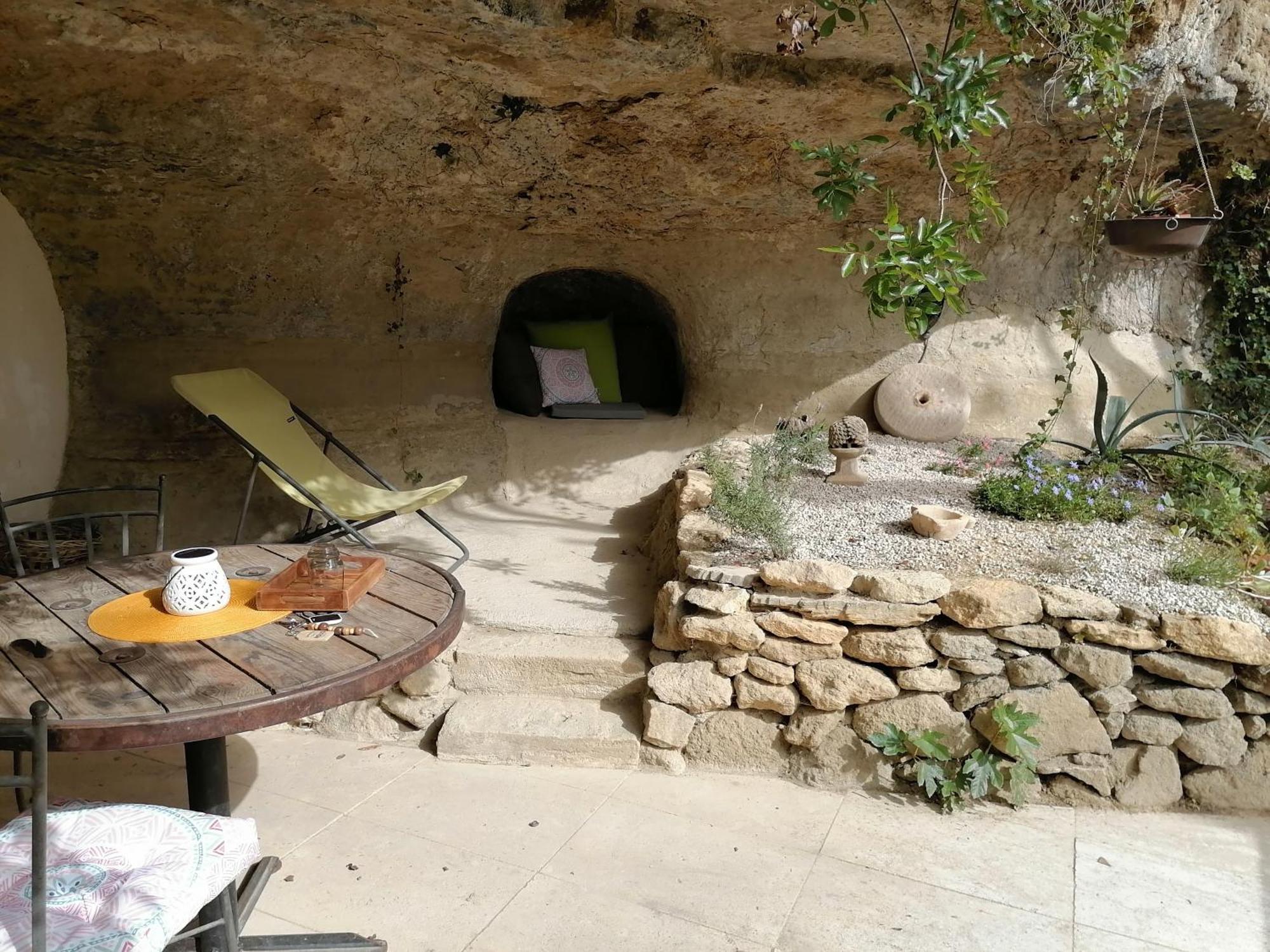 Bed and Breakfast Moulin De Bonfilhon Cornillon-Confoux Exterior foto