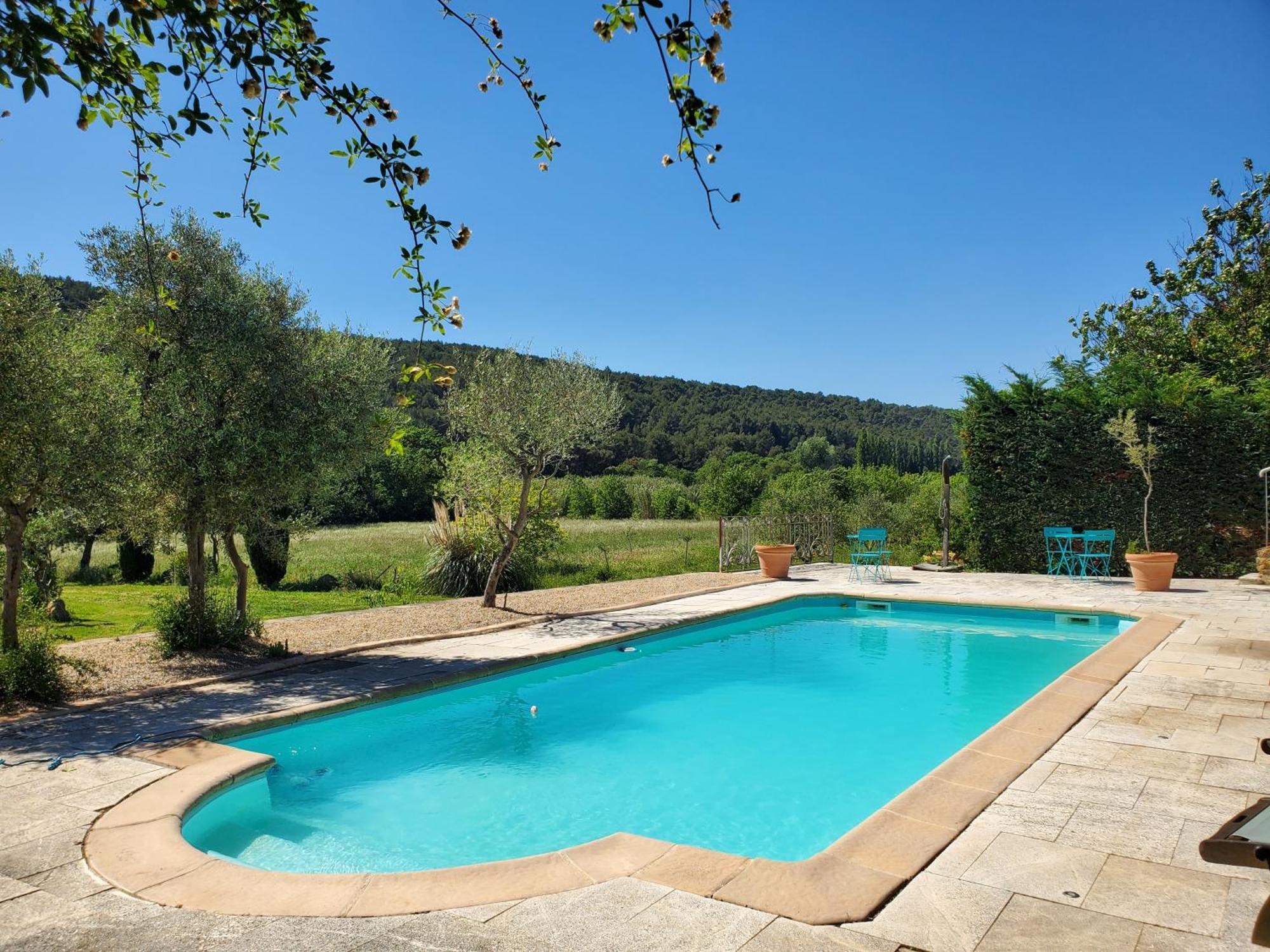 Bed and Breakfast Moulin De Bonfilhon Cornillon-Confoux Exterior foto
